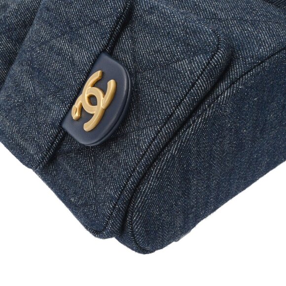 CHANEL Matrasse Navy backpack main image 7